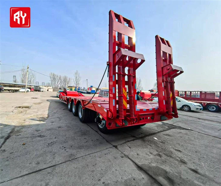 Low Bed Lowboy Equipment Truck Trailer suppliers